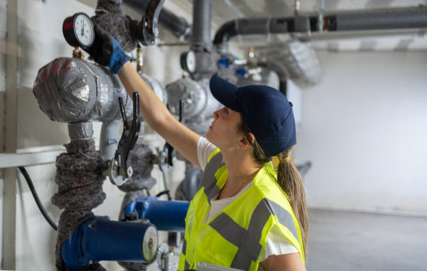 Best Shower Repair Services  in Windom, MN